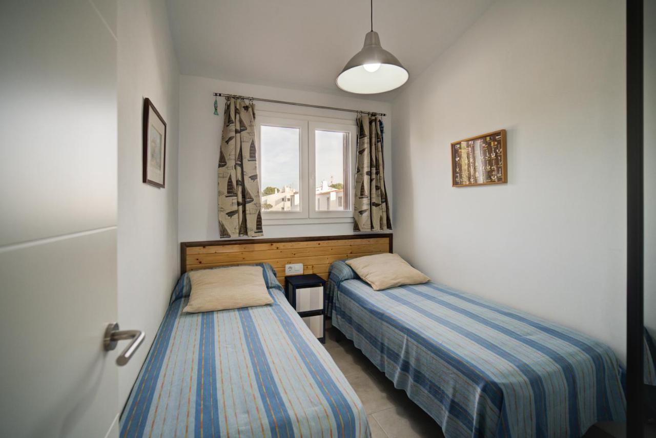 Vista Faro-Apartamento Con Balcon Que Mira Al Mar Cala en Bosch Esterno foto
