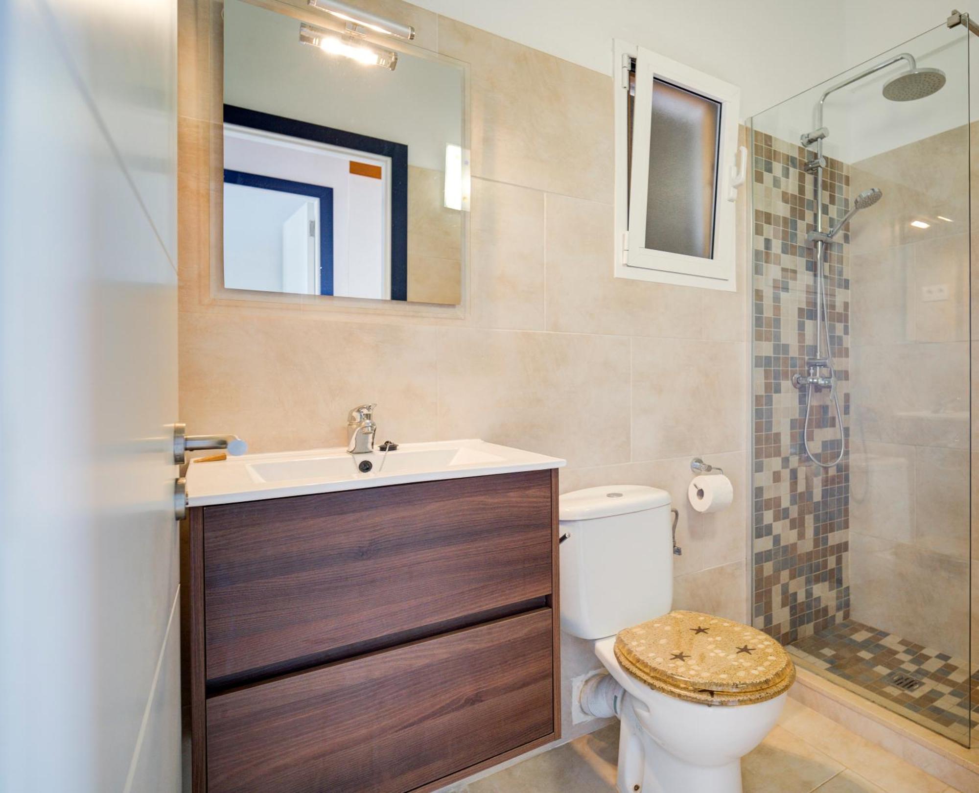 Vista Faro-Apartamento Con Balcon Que Mira Al Mar Cala en Bosch Esterno foto